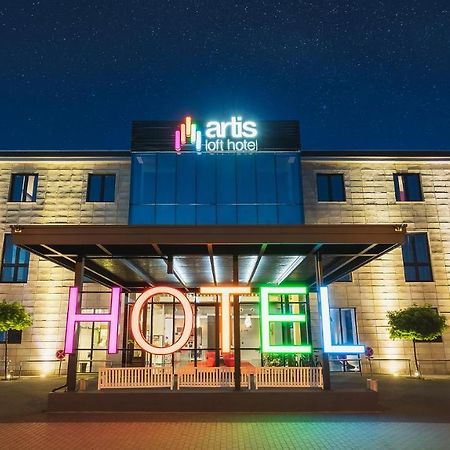 Artis Loft Hotel Radziejowice Bagian luar foto